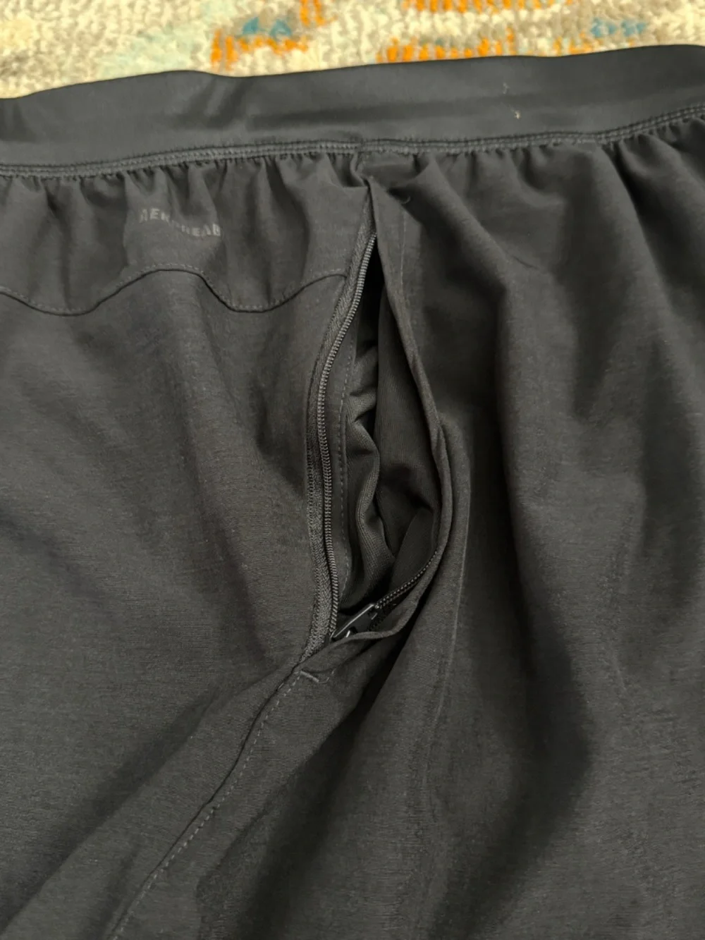 Adidas Axis Woven 3.0 Training Shorts J7973 solid black athletic gym shorts sz M
